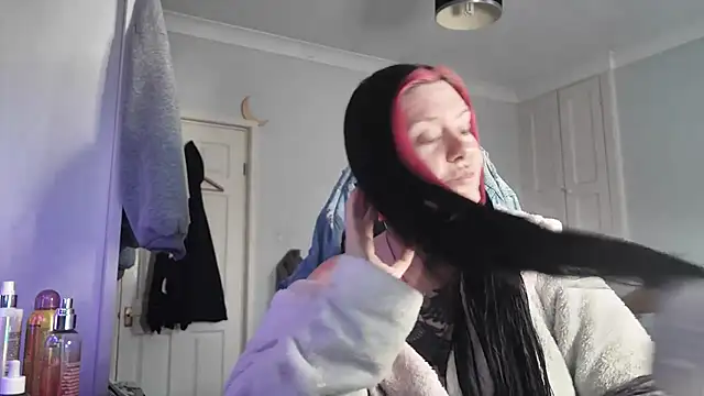 Snapshot of AureliaXOX chatting on 11/02/25, 11:23 AureliaXOX online show from 11/02/25, 11:23