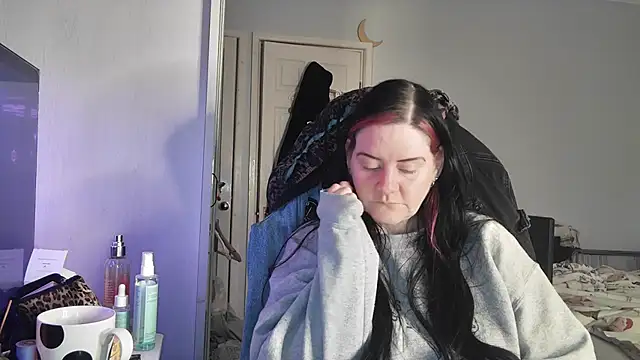 Snapshot of AureliaXOX chatting on 12/03/25, 12:58 AureliaXOX online show from 12/03/25, 12:58