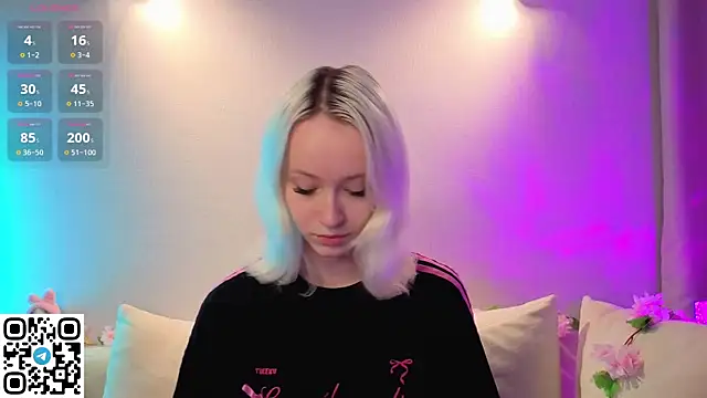 Anadeyaaa online show from 11/14/25, 12:20