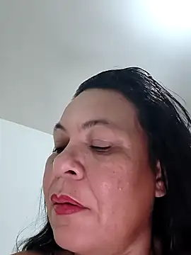 Snapshot of thefuckingowneroftits chatting on 03/17/26, 10:02 thefuckingowneroftits online show from 03/17/26, 10:02