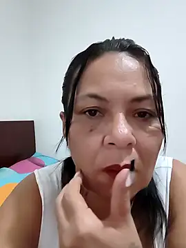 Snapshot of thefuckingowneroftits chatting on 04/09/26, 04:12 thefuckingowneroftits online show from 04/09/26, 04:12