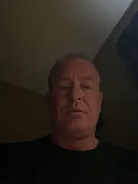 Snapshot of hintly chatting on 01/07/26, 01:24 hintly online show from 01/07/26, 01:24