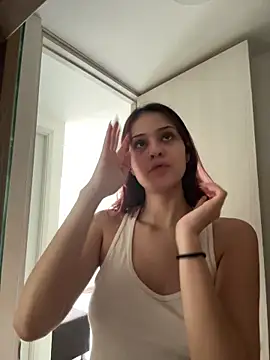 Snapshot of AngelRuby chatting on 03/31/26, 04:18 AngelRuby online show from 03/31/26, 04:18