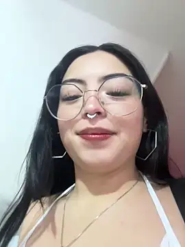 Snapshot of Valu_euphoria chatting on 04/15/26, 06:59 Valu euphoria online show from 04/15/26, 06:59