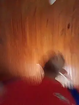 Snapshot of Mineirinho043 chatting on 02/17/25, 11:44 Mineirinho043 online show from 02/17/25, 11:44