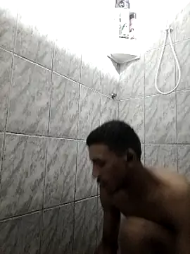 Snapshot of Mineirinho043 chatting on 03/13/25, 10:10 Mineirinho043 online show from 03/13/25, 10:10