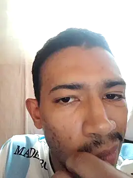 Snapshot of Mineirinho043 chatting on 03/16/25, 08:21 Mineirinho043 online show from 03/16/25, 08:21