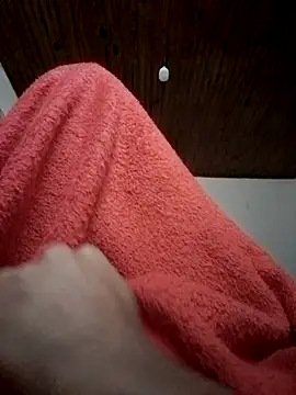 Snapshot of Mineirinho043 chatting on 03/18/25, 12:58 Mineirinho043 online show from 03/18/25, 12:58