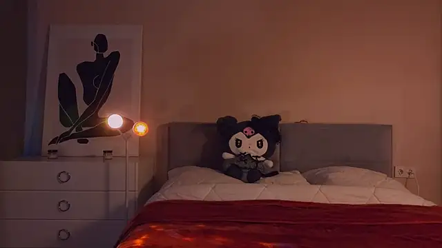 Mia Luw online show from 09/18/25, 06:48