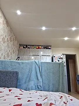 Snapshot of Winx20 chatting on 02/19/25, 10:01 Winx20 online show from 02/19/25, 10:01