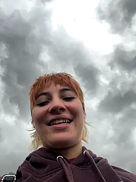 Maggie Geller online show from 10/08/25, 07:11