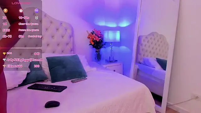 FelicityAdams online show from 03/13/25, 04:23