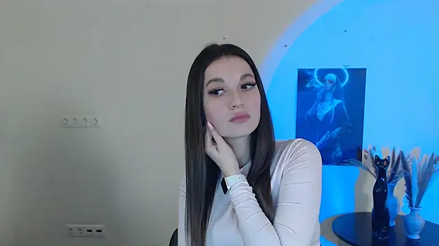 Eva Eldis online show from 03/09/25, 05:39