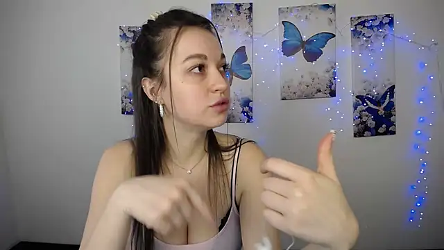 Snapshot of Eva_Eldis chatting on 04/28/26, 11:15 Eva Eldis online show from 04/28/26, 11:15