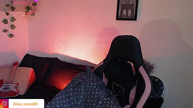 alaia sweetxxx online show from 02/20/26, 10:21