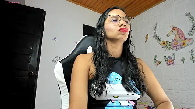 alisson hoffman05 online show from 01/13/26, 06:13