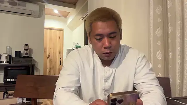 Snapshot of kouitichan chatting on 05/24/26, 03:50 kouitichan online show from 05/24/26, 03:50