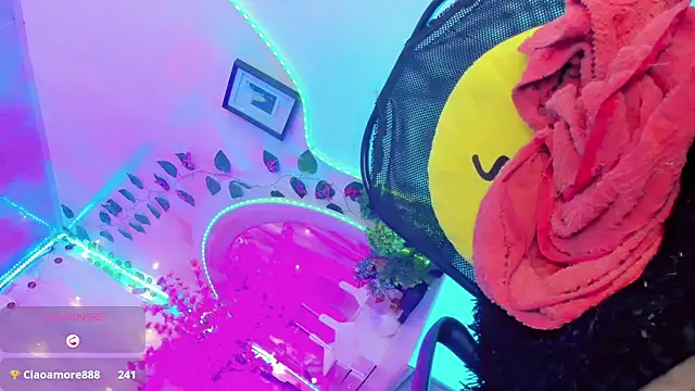 Irina milkmaid online show from 03/11/26, 07:09