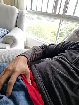 reyarturs13 online show from 02/17/25, 05:10