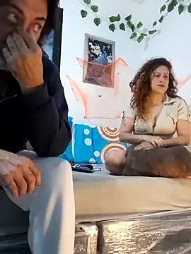 jeans and emma online show from 10/25/25, 01:02