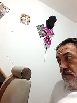 jeans and emma online show from 11/15/25, 02:42