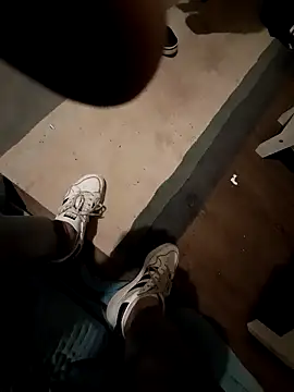 ANYTHINGGOS86 online show from 10/30/25, 07:47