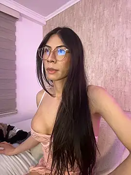 Snapshot of Amby_ambar chatting on 03/15/26, 01:33 Amby ambar online show from 03/15/26, 01:33