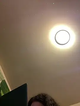 tastylolaaa online show from 02/05/25, 01:22