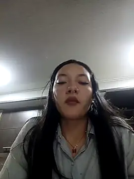 CuteHarper online show from 03/15/25, 04:24