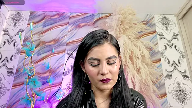 meganwolf 1 online show from 09/25/25, 09:07