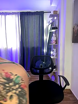 Madissonlove 1 online show from 10/06/25, 12:35