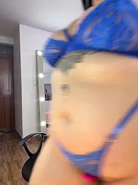 Madissonlove 1 online show from 10/19/25, 06:41