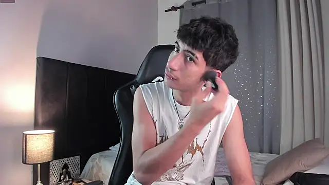 NovaaWheler online show from 09/17/25, 07:26