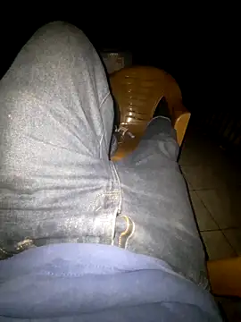 Snapshot of feniX85_4 chatting on 03/06/25, 05:46 feniX85 4 online show from 03/06/25, 05:46