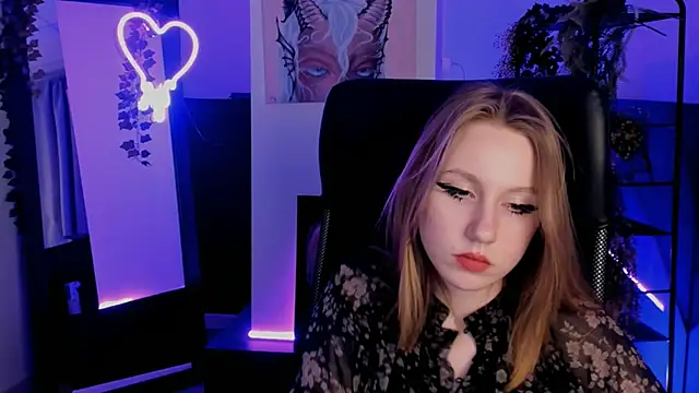 DariaTate online show from 02/23/25, 06:01