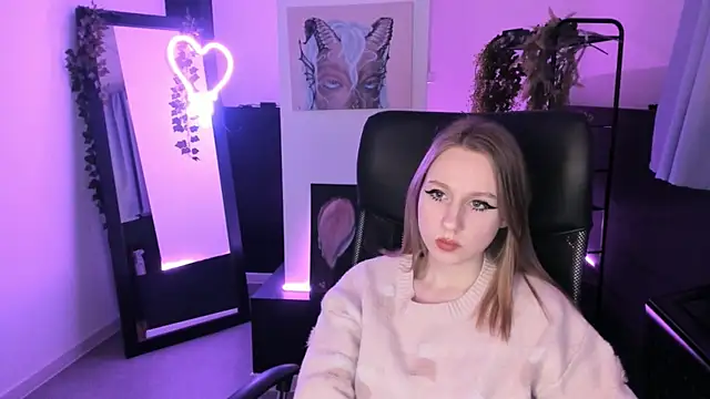 DariaTate online show from 03/04/25, 02:42