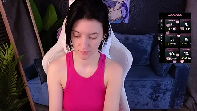 roxy riot  online show from 12/01/25, 01:21