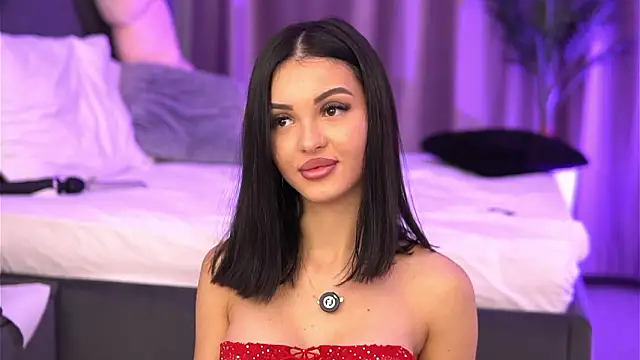 Snapshot of LilaRoses chatting on 02/01/26, 05:28 LilaRoses online show from 02/01/26, 05:28