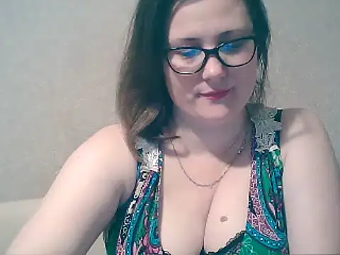 Snapshot of MerryLaCherry chatting on 02/17/25, 01:04 MerryLaCherry online show from 02/17/25, 01:04