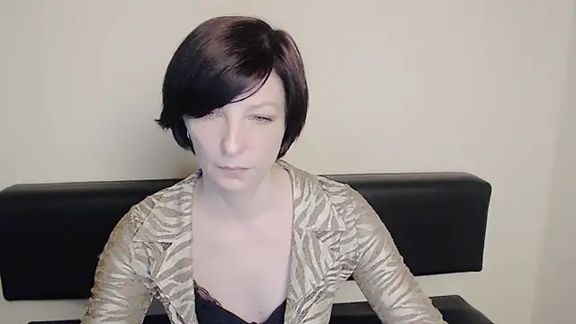  AngeliaFlow  online show from 02/08/25, 07:15