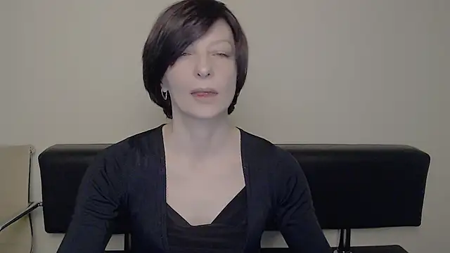  AngeliaFlow  online show from 02/22/25, 07:12