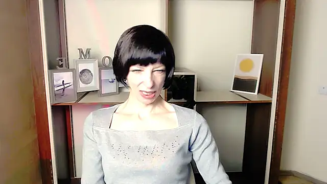  AngeliaFlow  online show from 09/29/25, 07:13