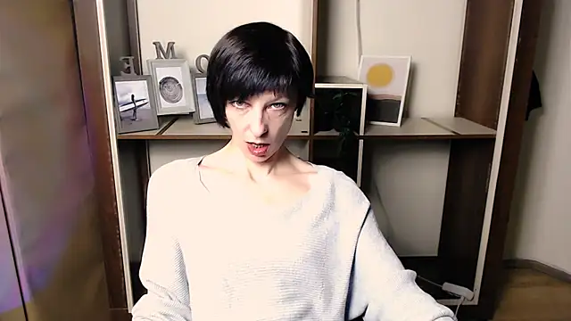  AngeliaFlow  online show from 12/04/25, 08:01