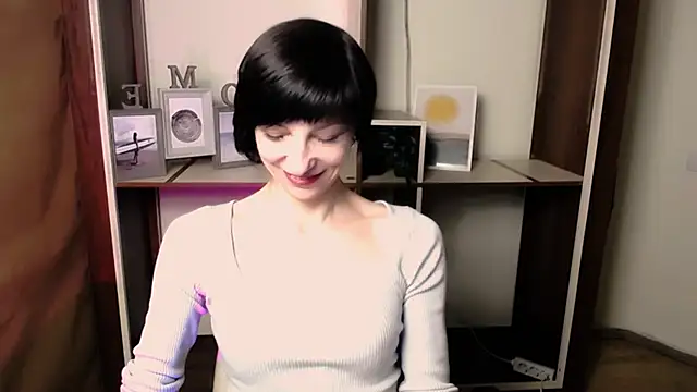  AngeliaFlow  online show from 01/08/26, 09:55