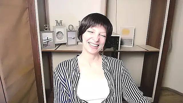  AngeliaFlow  online show from 02/21/26, 10:16