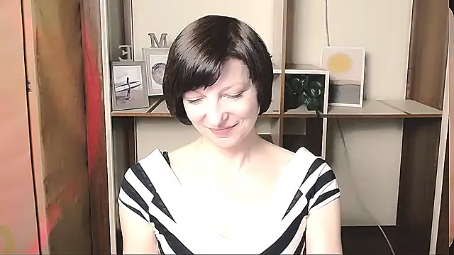 Snapshot of _AngeliaFlow_ chatting on 04/30/26, 08:53 AngeliaFlow online show from 04/30/26, 08:53