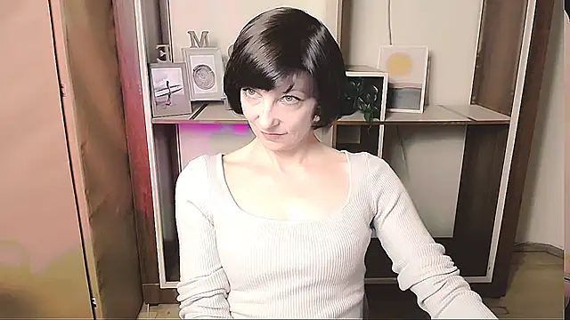 Snapshot of _AngeliaFlow_ chatting on 05/05/26, 08:22 AngeliaFlow online show from 05/05/26, 08:22