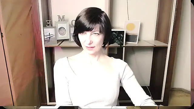 Snapshot of _AngeliaFlow_ chatting on 05/31/26, 09:05 AngeliaFlow online show from 05/31/26, 09:05