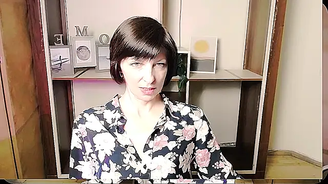 Snapshot of _AngeliaFlow_ chatting on 06/19/26, 09:35 AngeliaFlow online show from 06/19/26, 09:35
