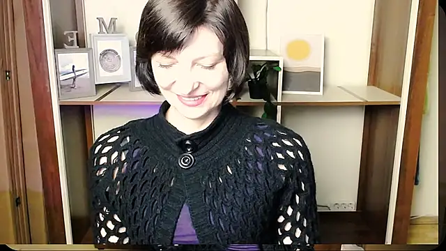Snapshot of _AngeliaFlow_ chatting on 07/11/26, 07:55 AngeliaFlow online show from 07/11/26, 07:55